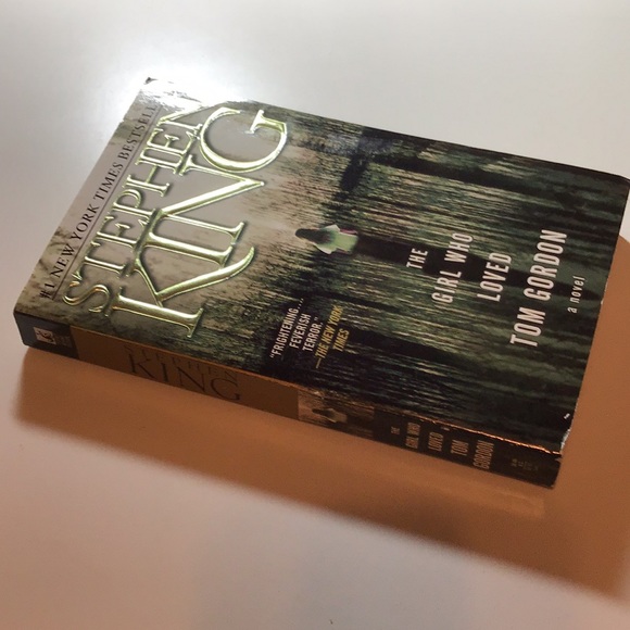 The Girl Who Loved Tom Gordon Stephen King paperback 2000 - Picture 2 of 7